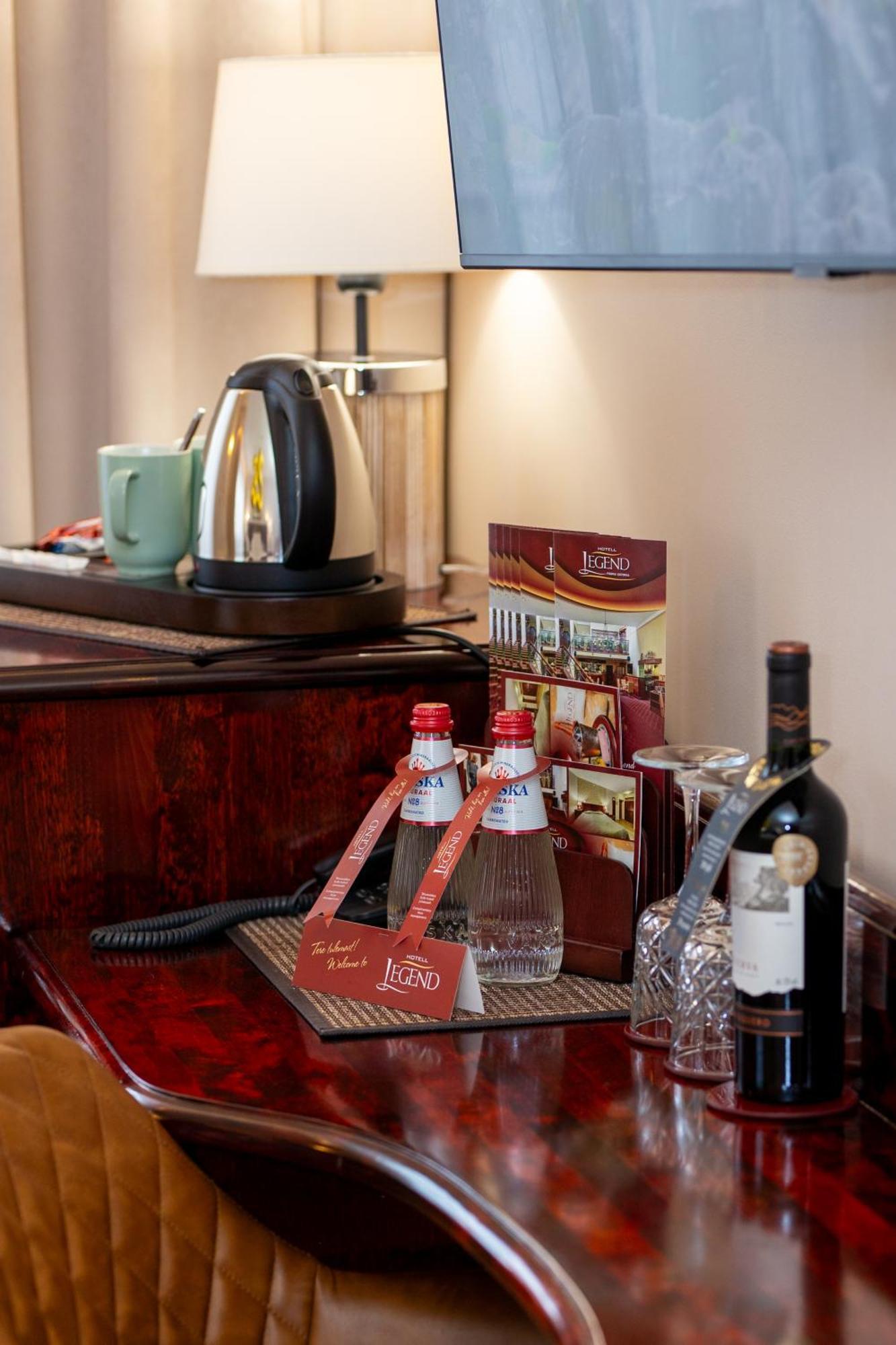 Hotel Legend Пярну Екстериор снимка